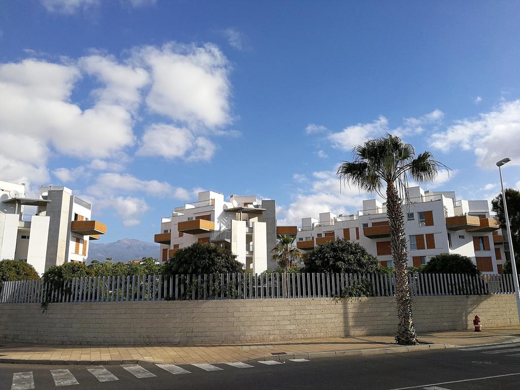 Alquilaencanarias-Medano Los Martines Beachfront A El Médano Eksteriør billede